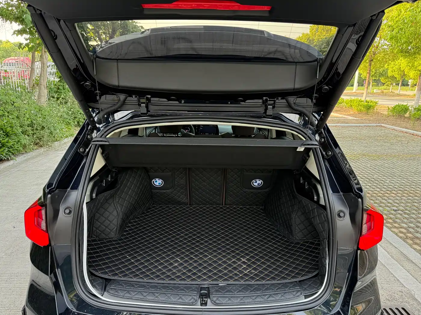 BMW X1 2024 sDrive25Li X Design Package фото 15