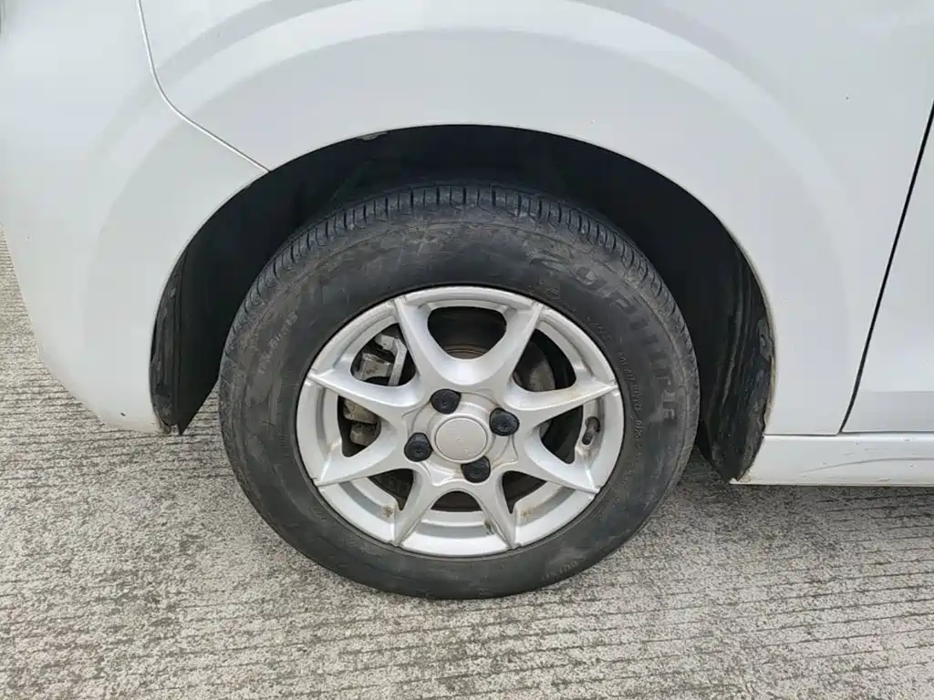 Roewe Clever 2023 2022 311km Vitality Bobo Edition