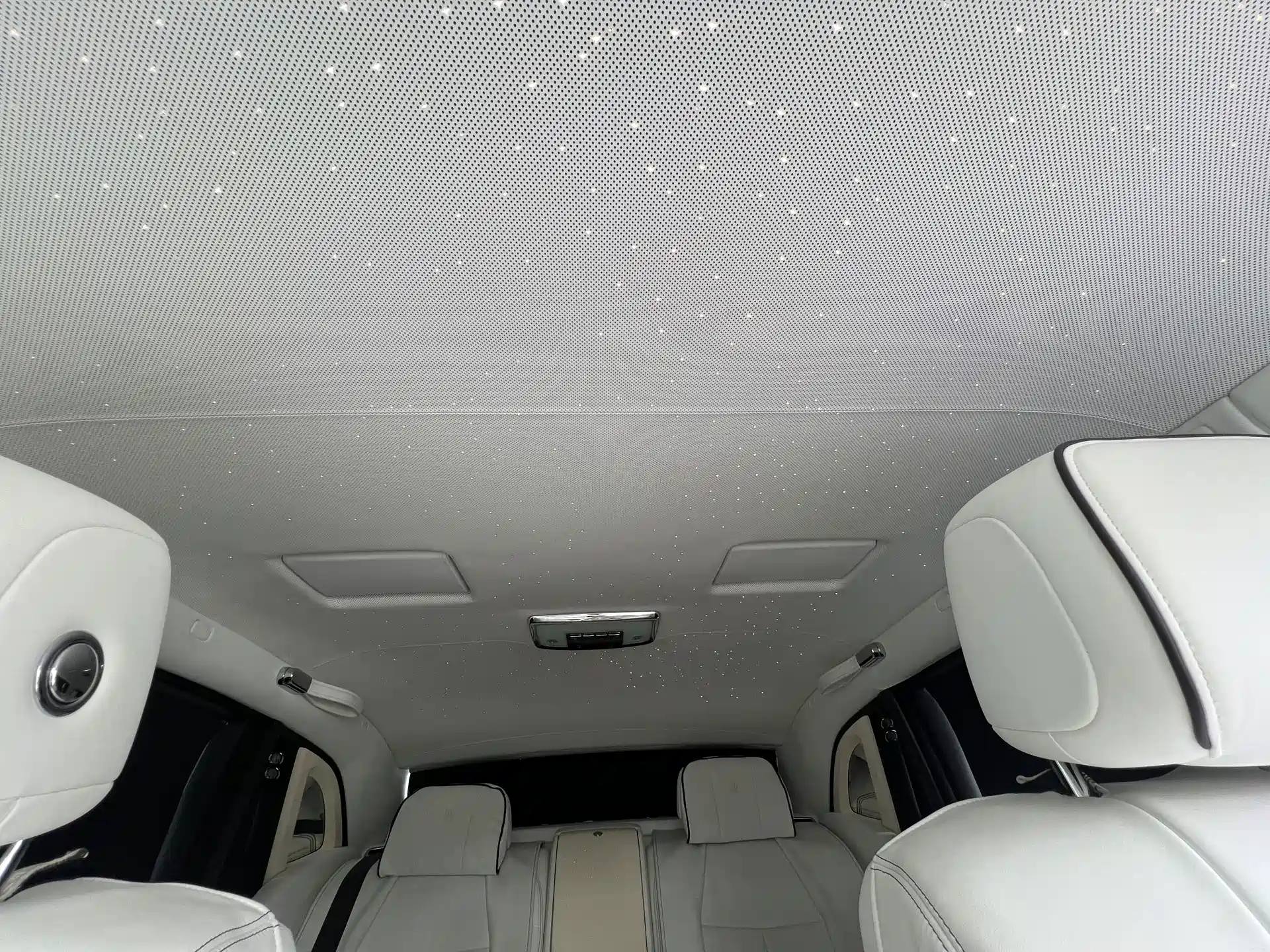 Фото 15 - Rolls-Royce Phantom