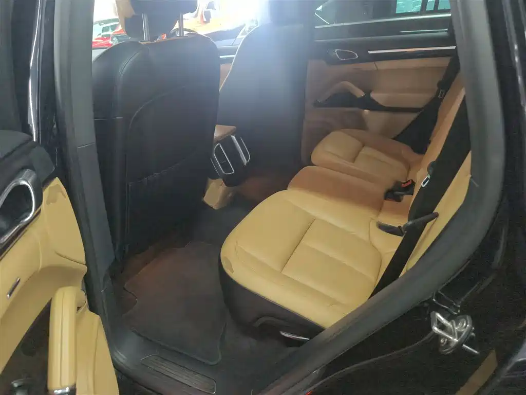 Porsche Cayenne 2016 Cayenne 3.0T фото 17