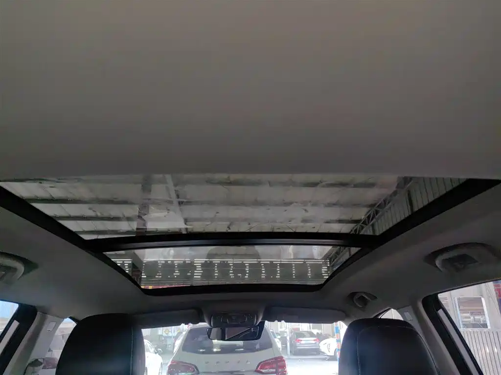 Roewe RX5 2022 2021 PLUS 330TGI Automatic National Trend Premium Edition