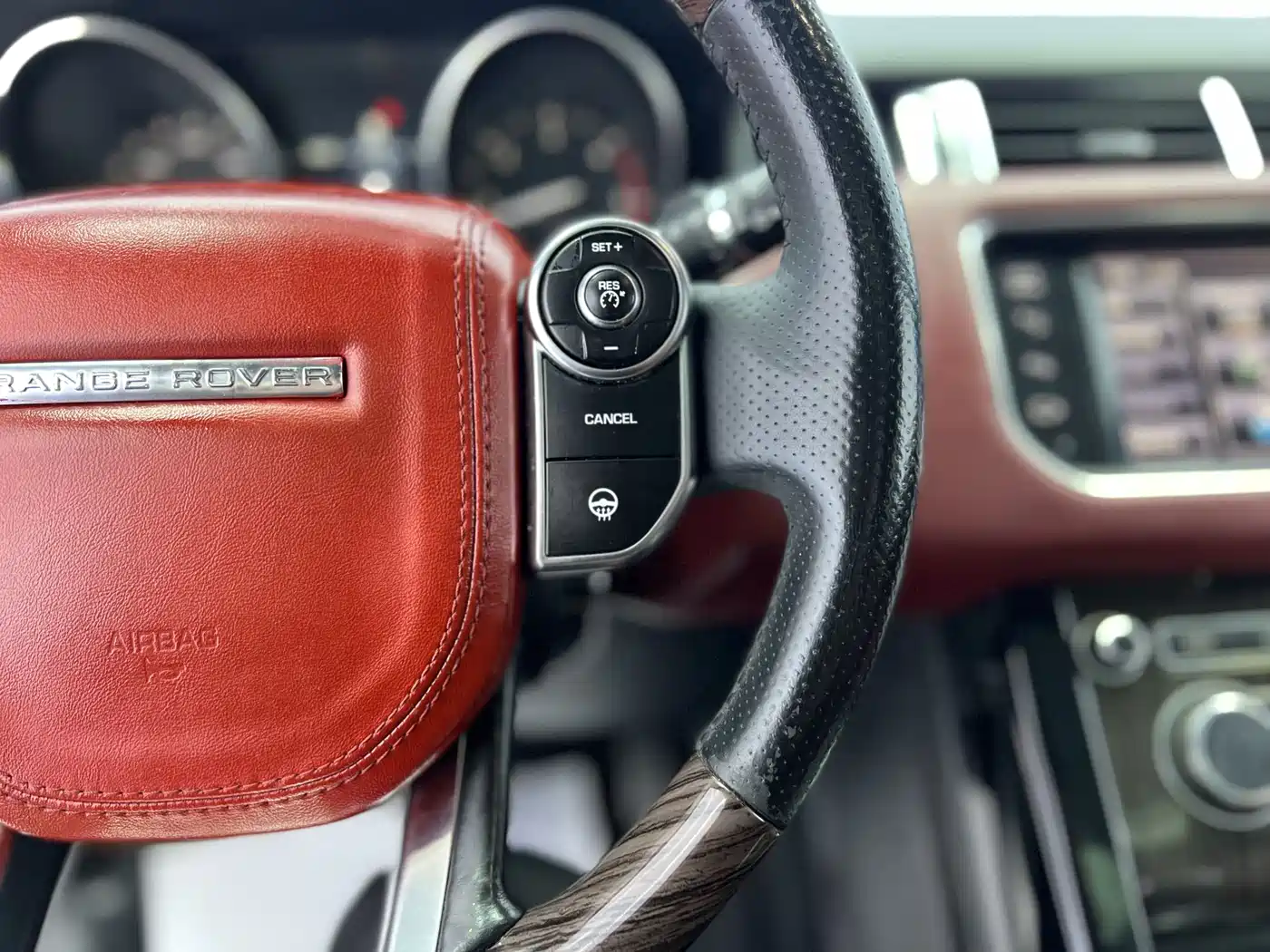 Land Rover Range Rover Sport 2014 3.0 SC V6 HSE фото 13