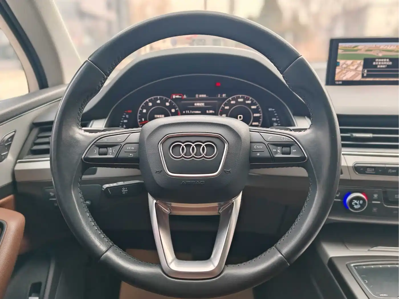 AUDI Q7