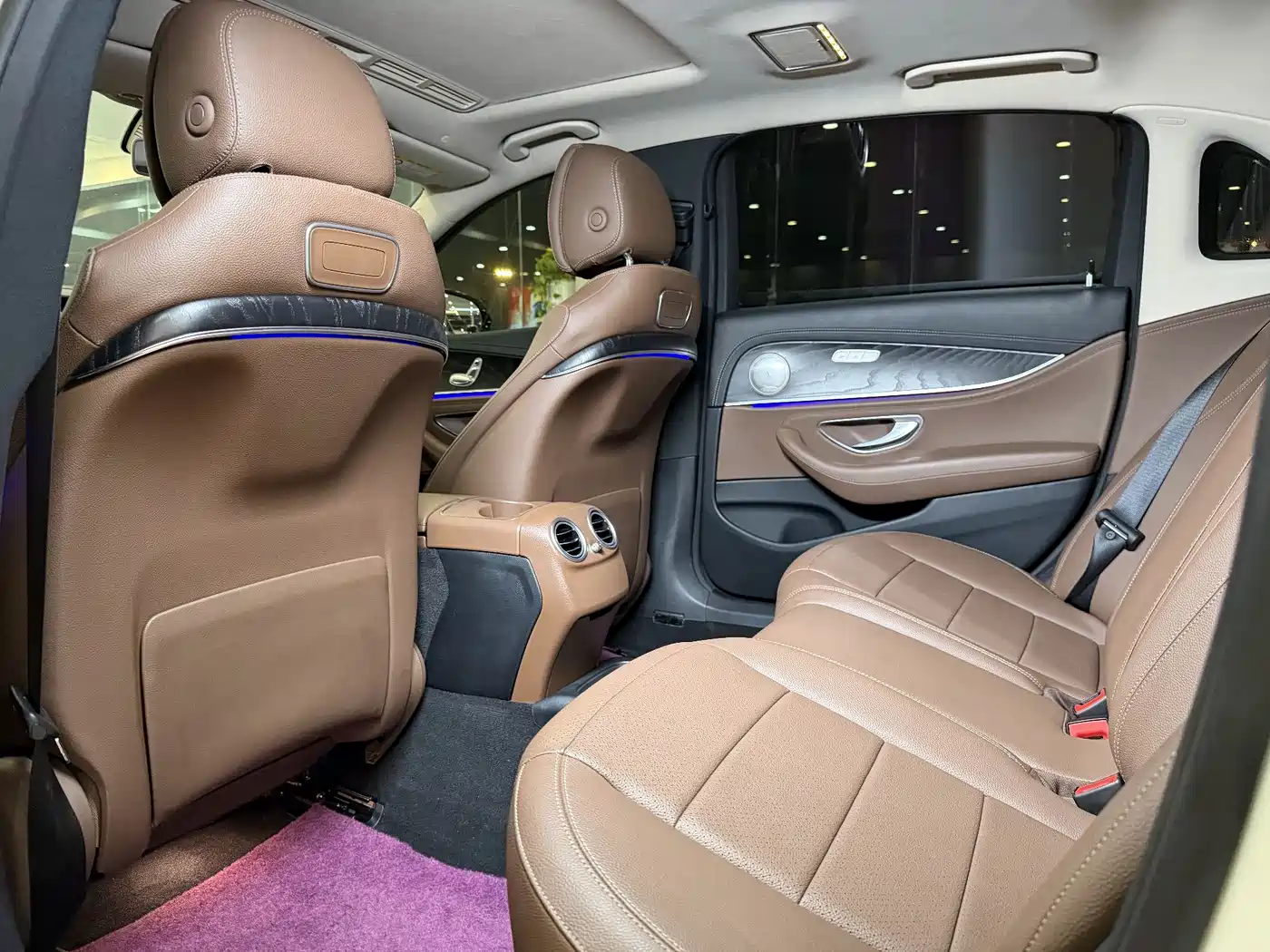 Mercedes-Benz E-Class 2019 E 200 L Sport фото 15
