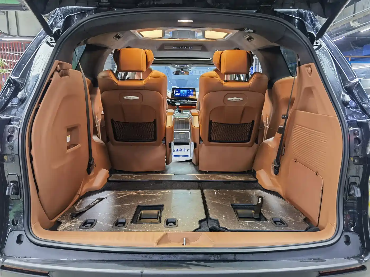 Toyota Sienna 2021 2.5L Hybrid Comfort Edition фото 11