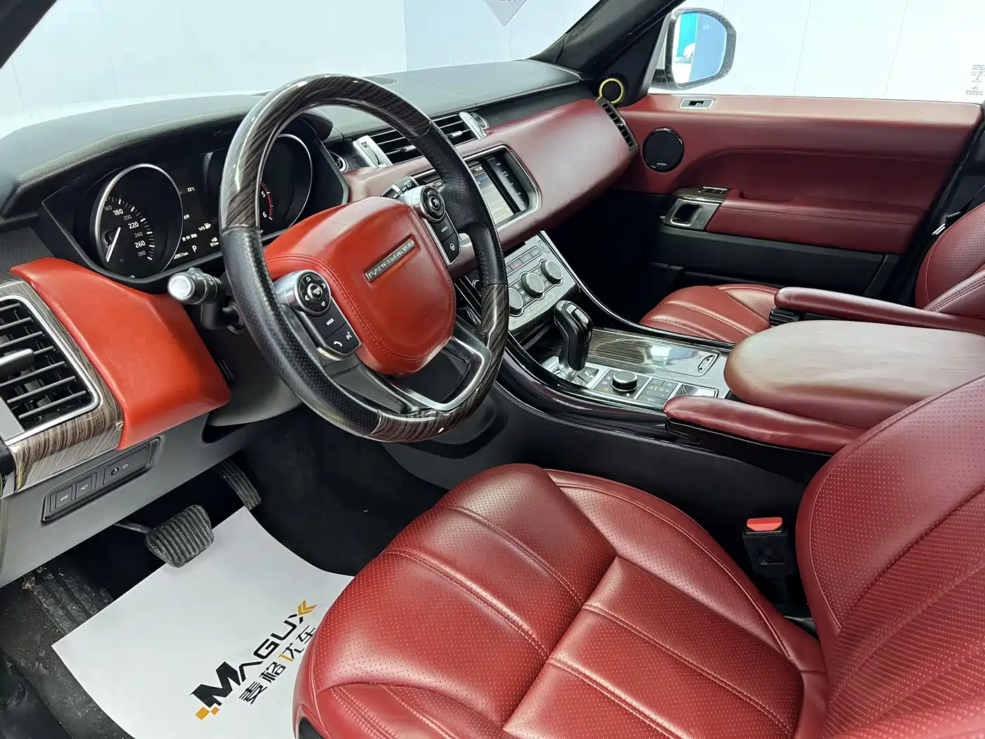 Land Rover Range Rover Sport 2014 3.0 SC V6 HSE фото 7