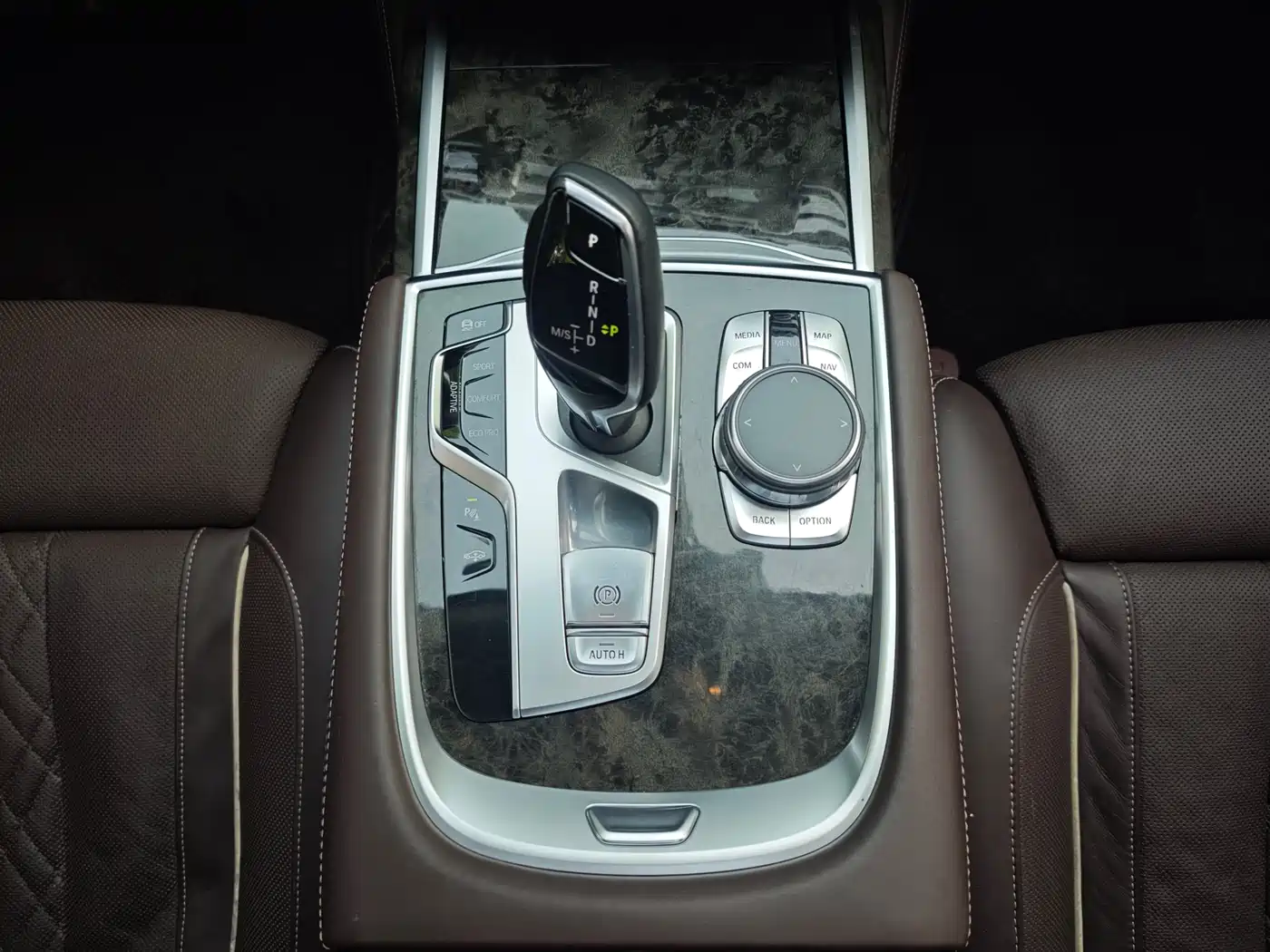 BMW 7 Series 2018 740Li Leading Type Excellence Package фото 26