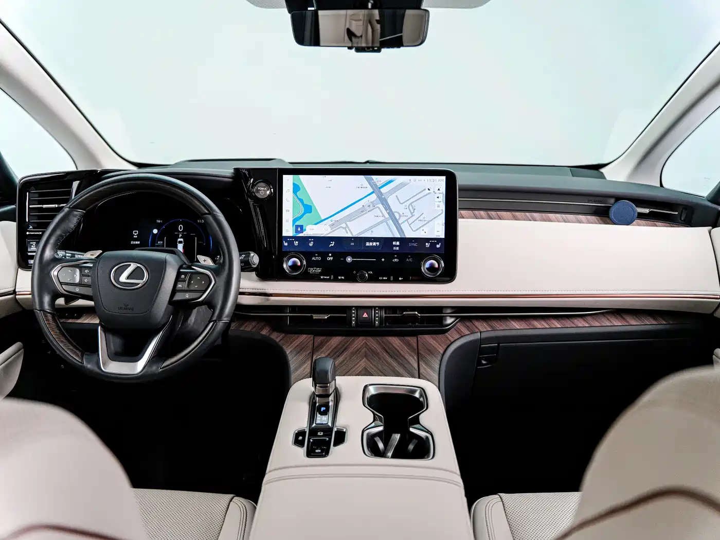 Lexus LM 2025 Model 500h Six-Seater Prestige Edition фото 12