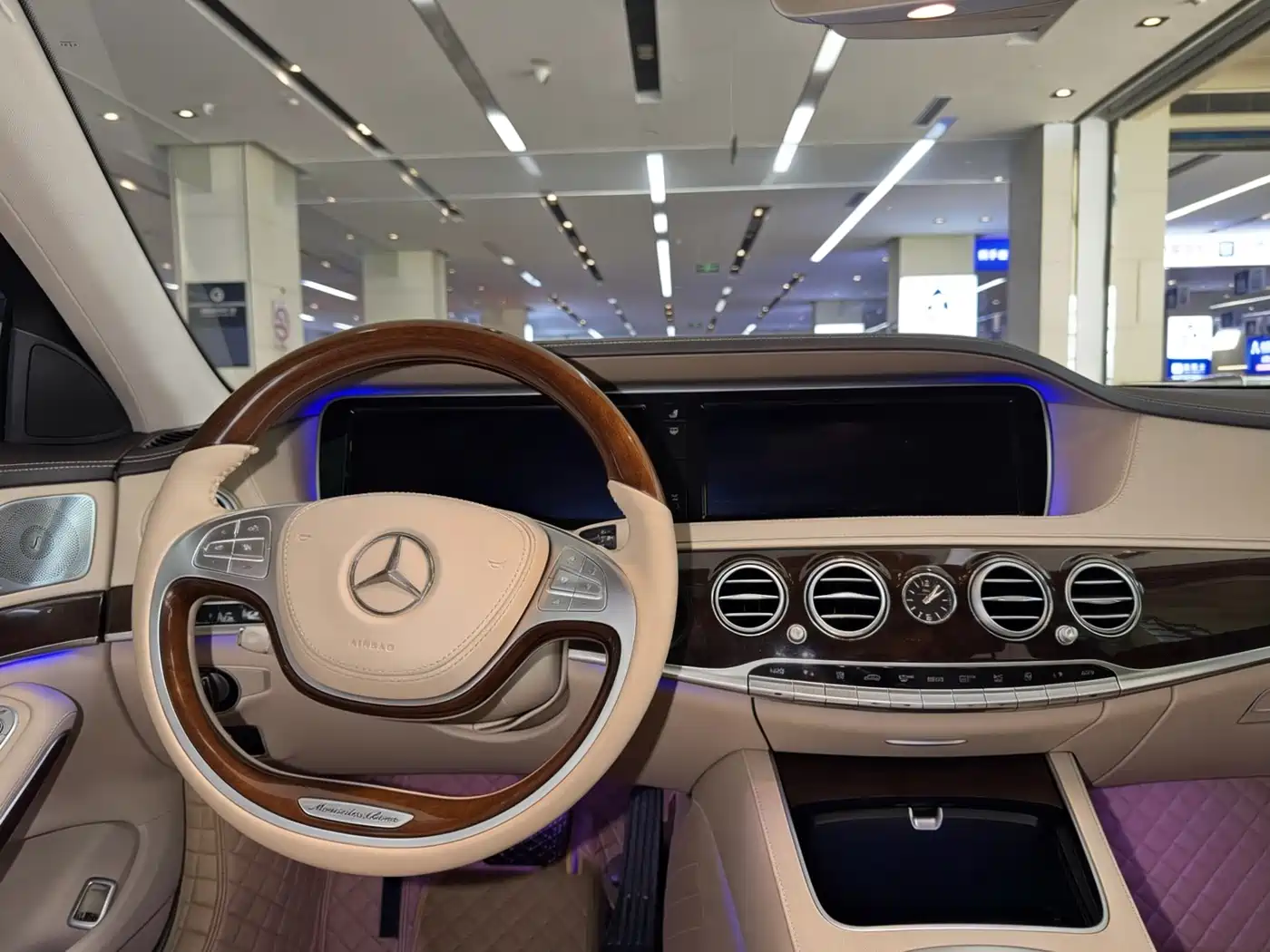Mercedes-Benz Maybach S-Class 2015 S 400 4MATIC фото 16