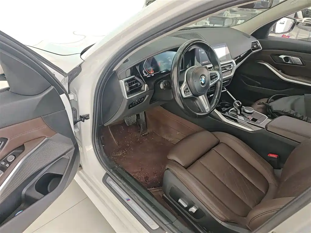 BMW 3 Series 2022 Facelift 320Li M Sport Package фото 12