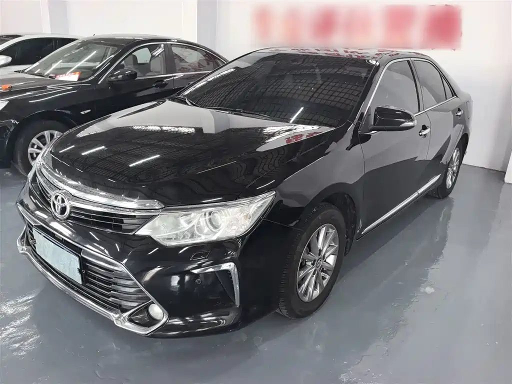 Toyota Camry 2016 2.0G 10th Anniversary Luxury Edition