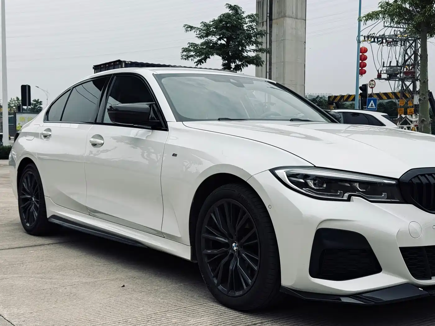 BMW 3 Series 2020 Facelift 325Li M Sport Night Edition фото 13