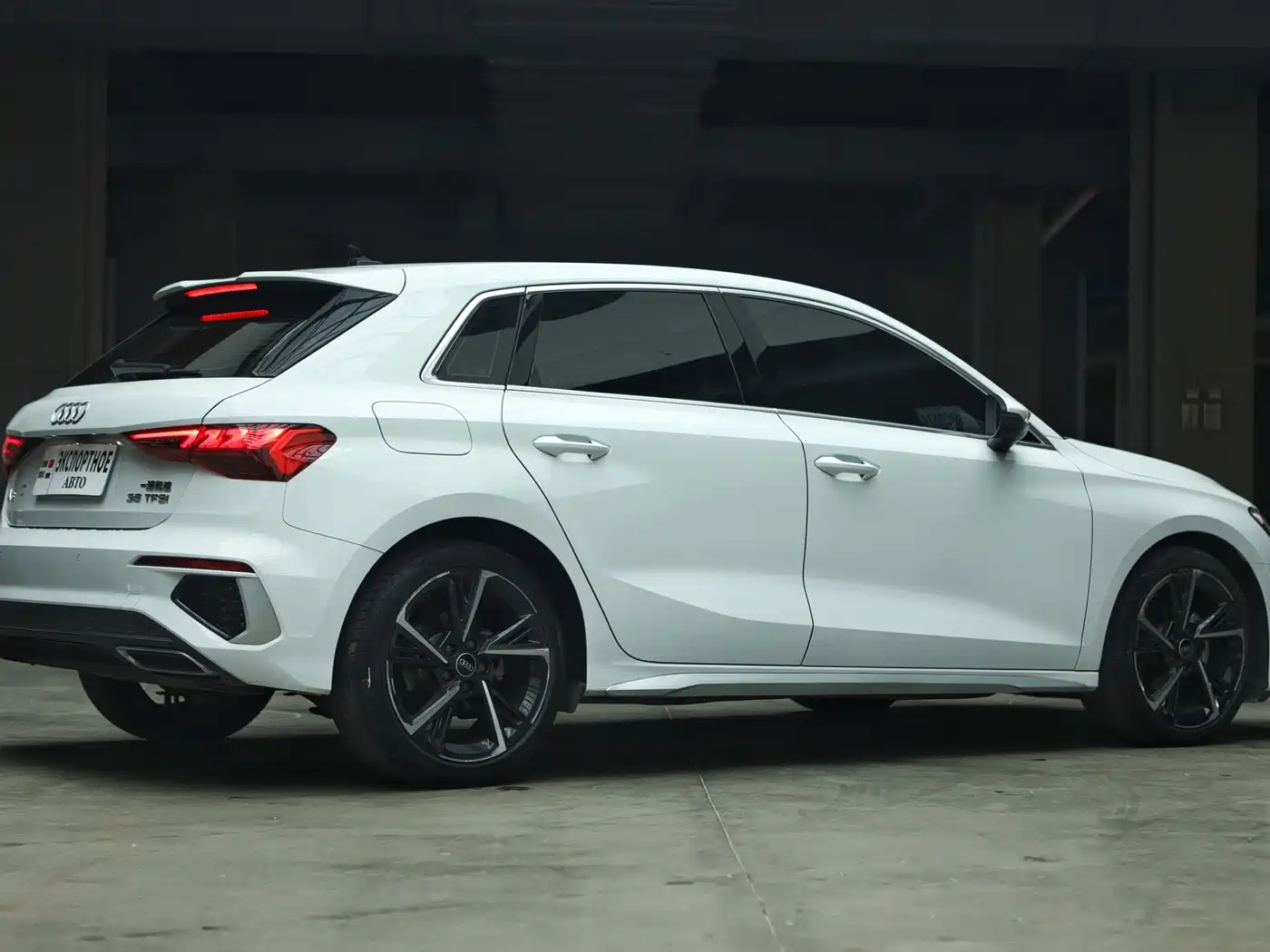 Audi A3 2022 Sportback 35 TFSI Style Sport фото 4