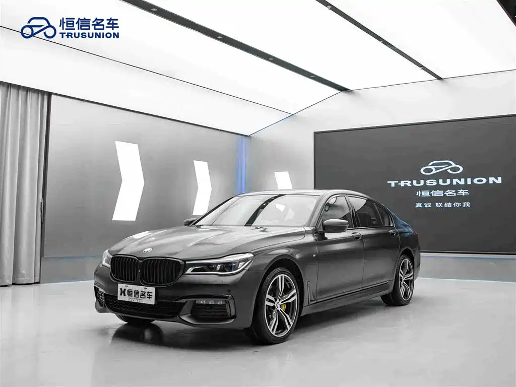 BMW 7 Series 2018 740Li xDrive Luxury M Sport Package Black Flame Edition фото 3