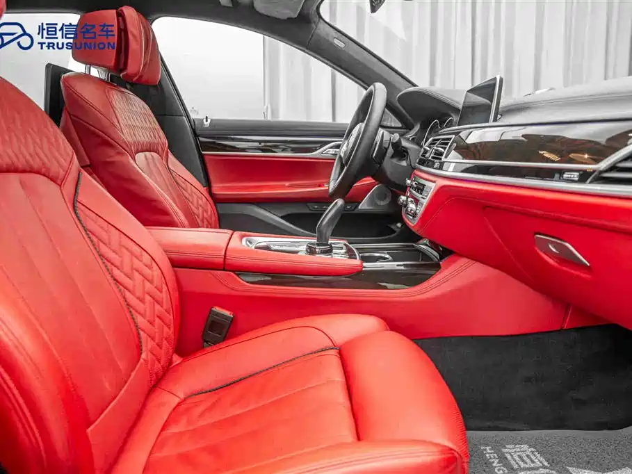 BMW 7 Series 2018 740Li xDrive Luxury M Sport Package Black Flame Edition фото 15