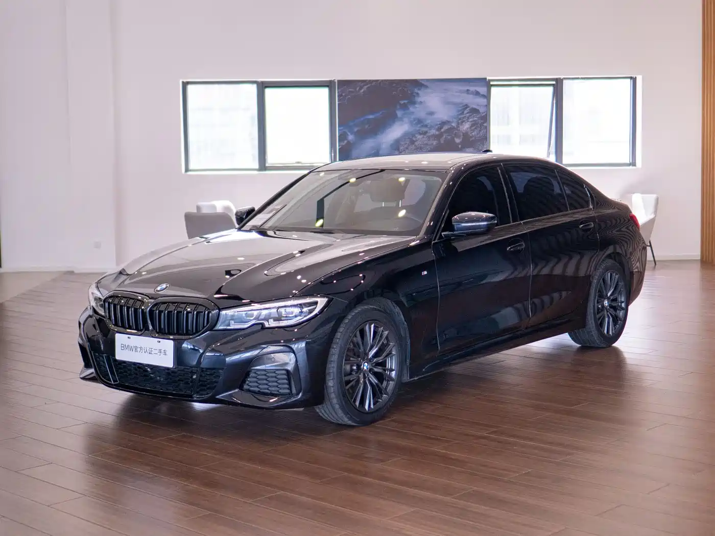 BMW 3 Series 2022 320Li M Sport Package фото 2