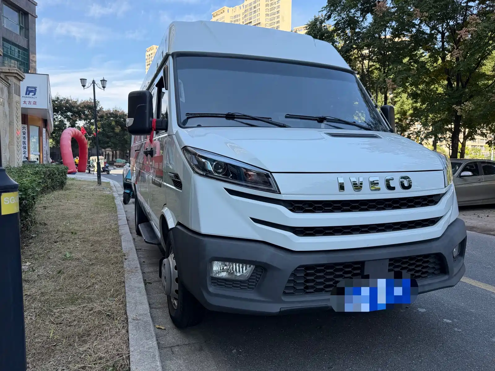 Photo 3 - Iveco Daily