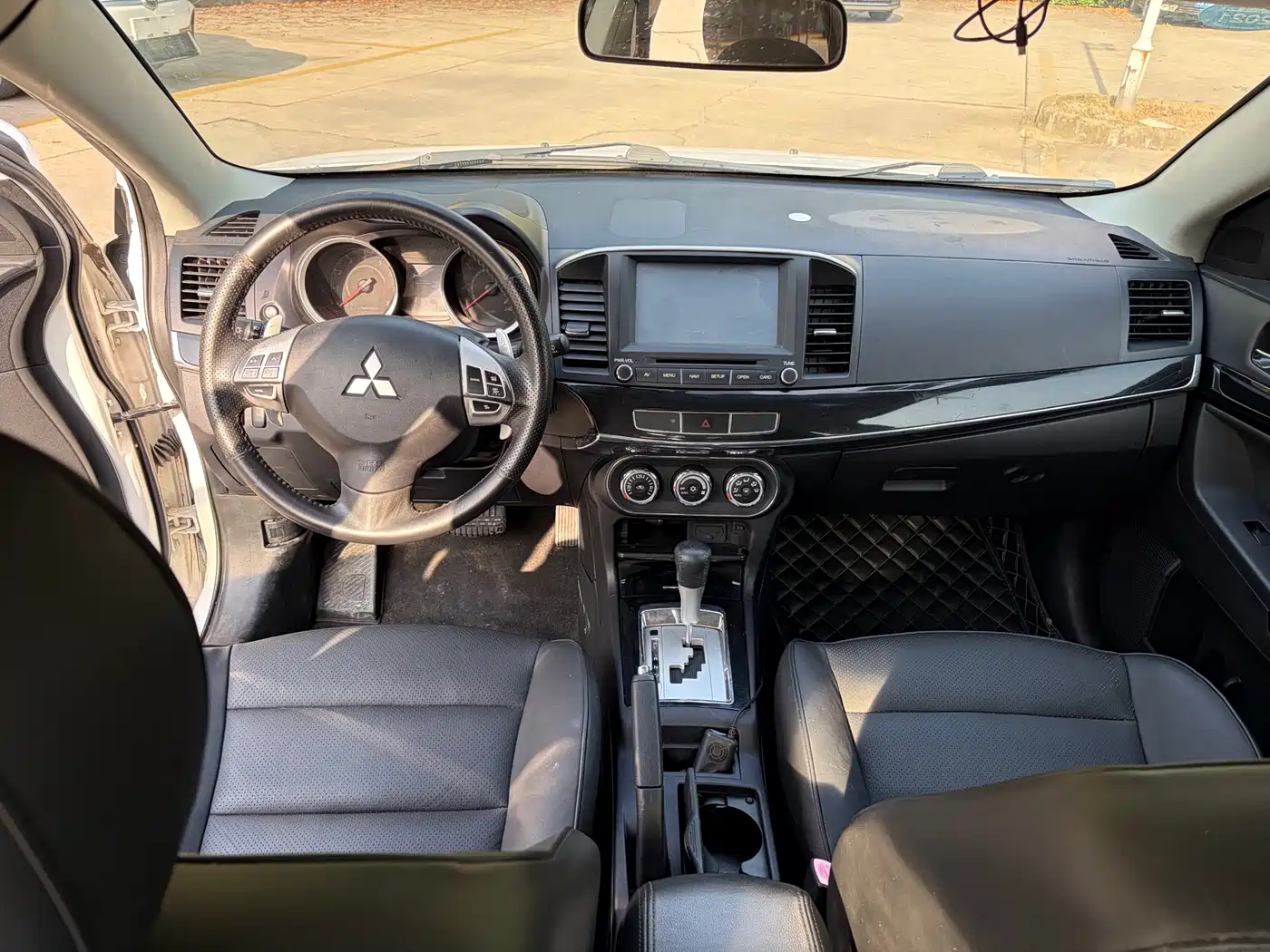 Mitsubishi Lancer EX 2012 Zhishang 1.8L CVT Luxury фото 5