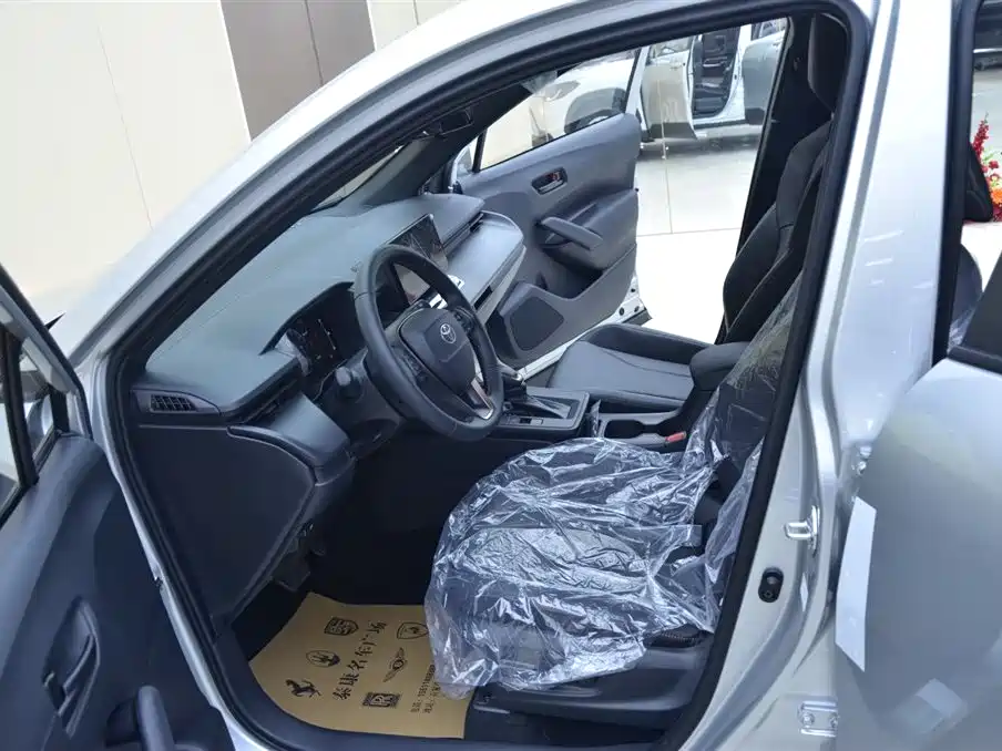 TOYOTA FENGLANDA
