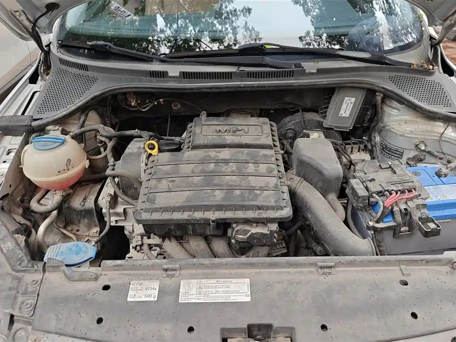 Volkswagen Jetta 2015 1.4L Manual Comfort фото 10