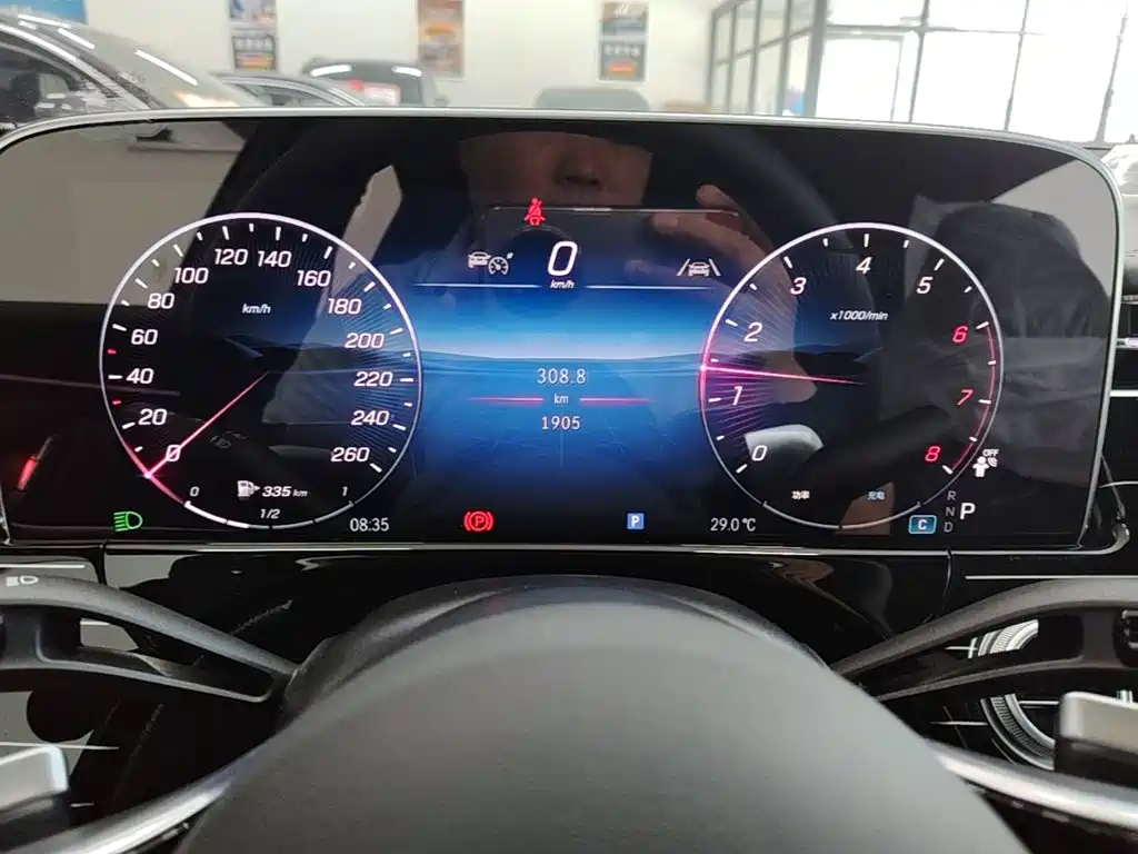 Mercedes-Benz E-Class 2026 2025 E 260 L
