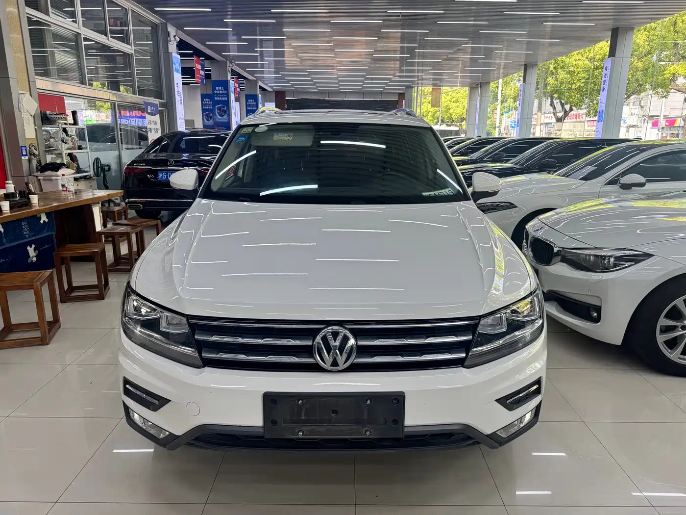 Volkswagen Tiguan L 2018 330TSI Automatic 2WD Luxury Edition фото 2
