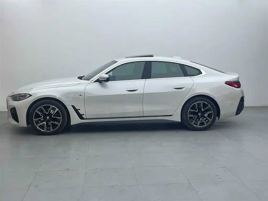BMW 4 Series 2022 425i Gran Coupe M Sport Package фото 3