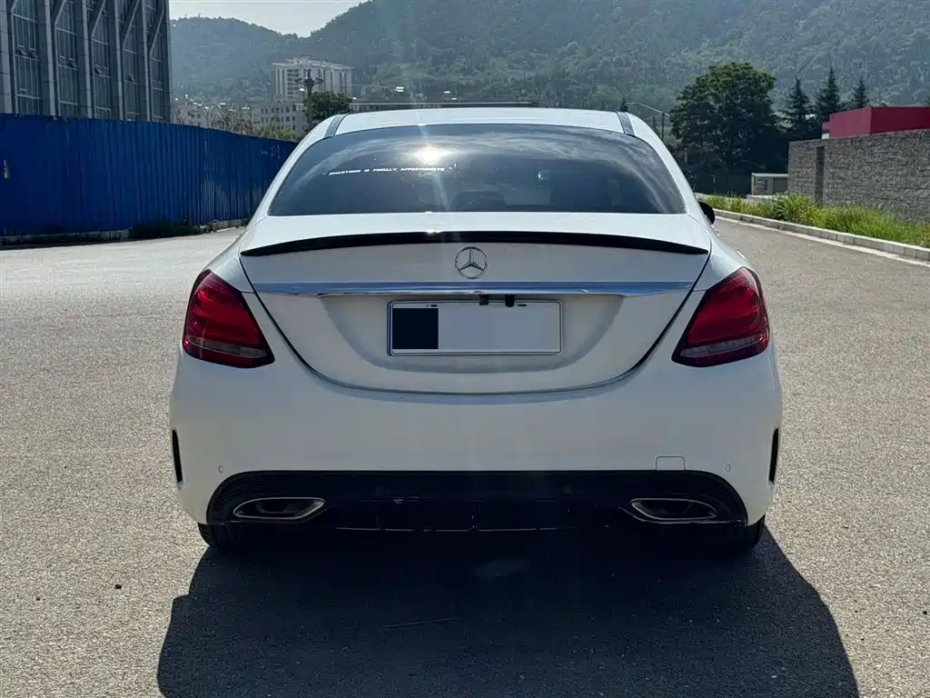 Mercedes-Benz C-Class 2016 C 180 L Sport фото 8