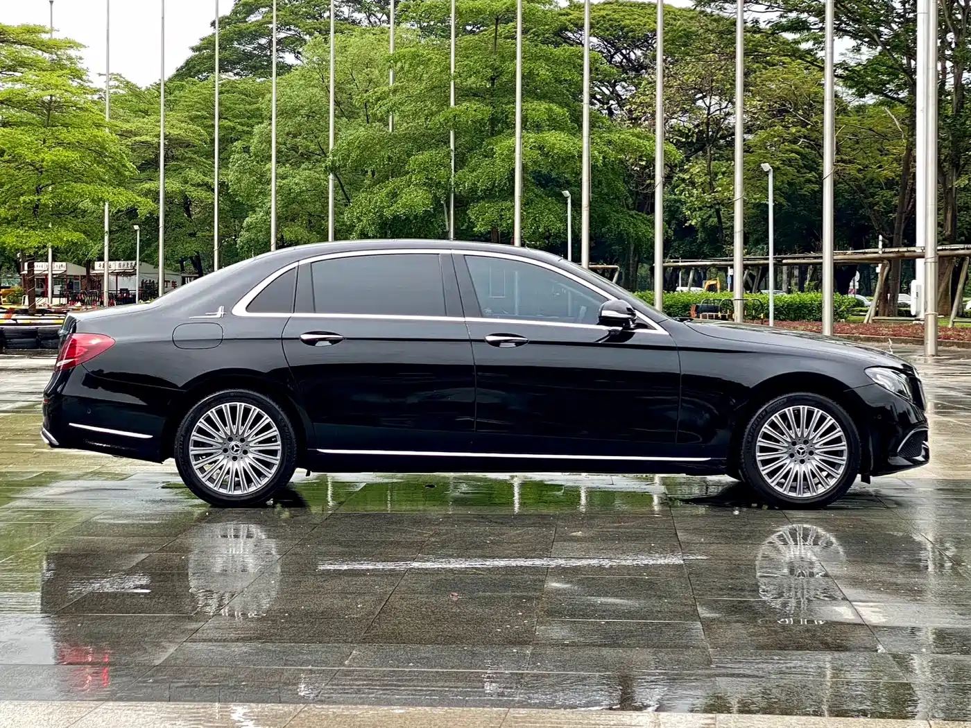 Mercedes-Benz E-Class 2020 Facelift E 300 L Fashion фото 14
