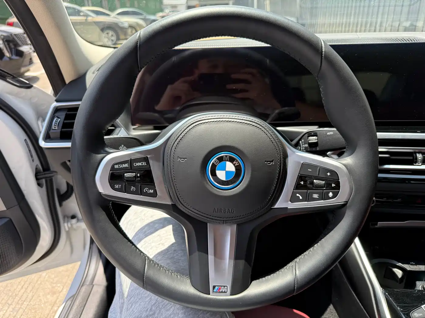 BMW i3 2022 eDrive 35 L фото 6