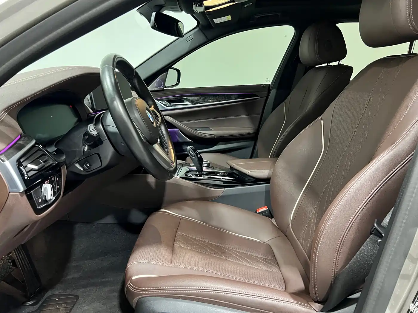 BMW 5 Series 2022 525Li M Sport Package фото 12