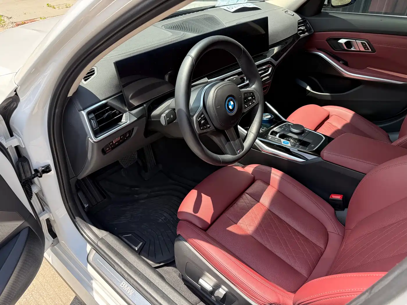BMW i3 2022 eDrive 35 L фото 5