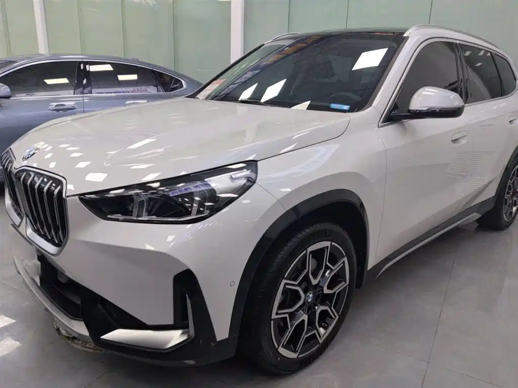 BMW X1 2023 sDrive25Li X Design Package фото 2