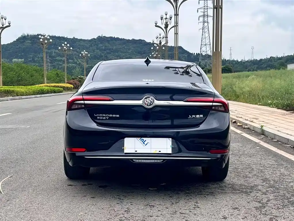 Buick LaCrosse 2022 552T Luxury фото 4