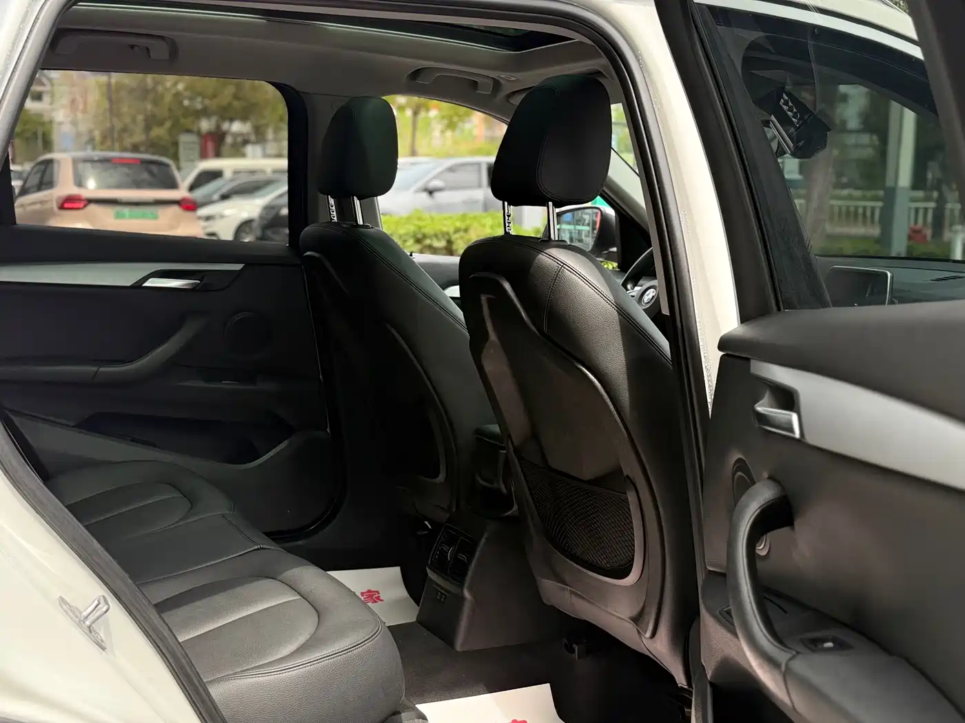 BMW X1 2019 sDrive20Li Leading Model фото 11