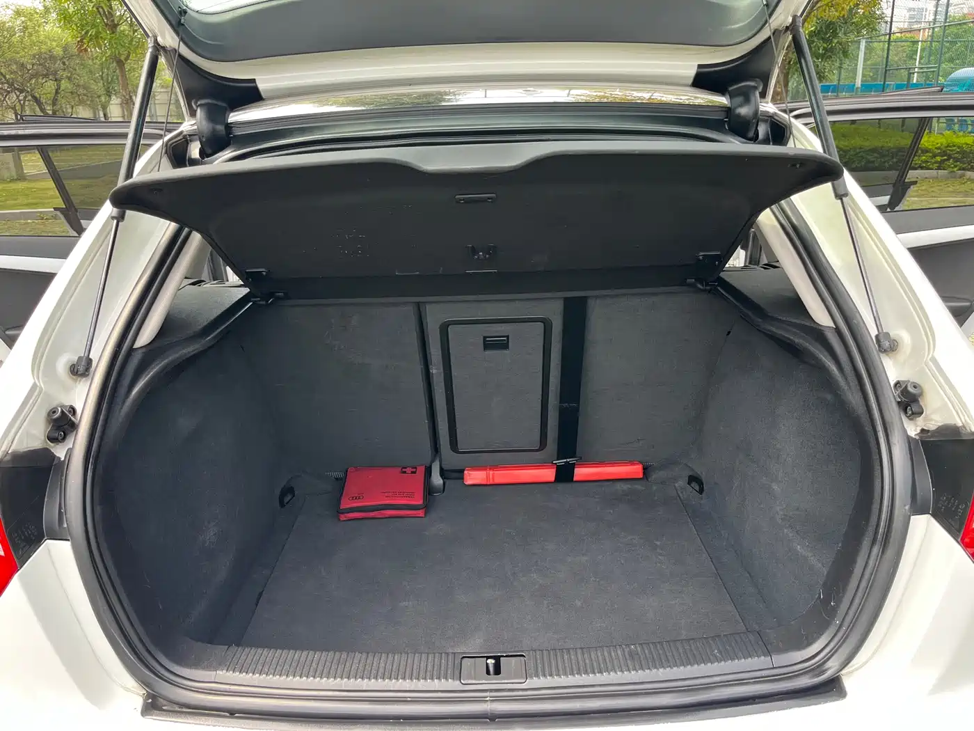 Audi A3 (Import) 2012 Sportback 1.8T Luxury фото 18