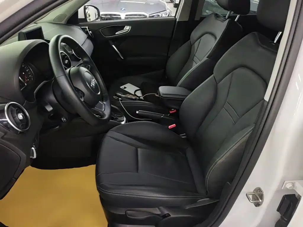 Audi A1 2016 2014 30 TFSI Sportback Comfort