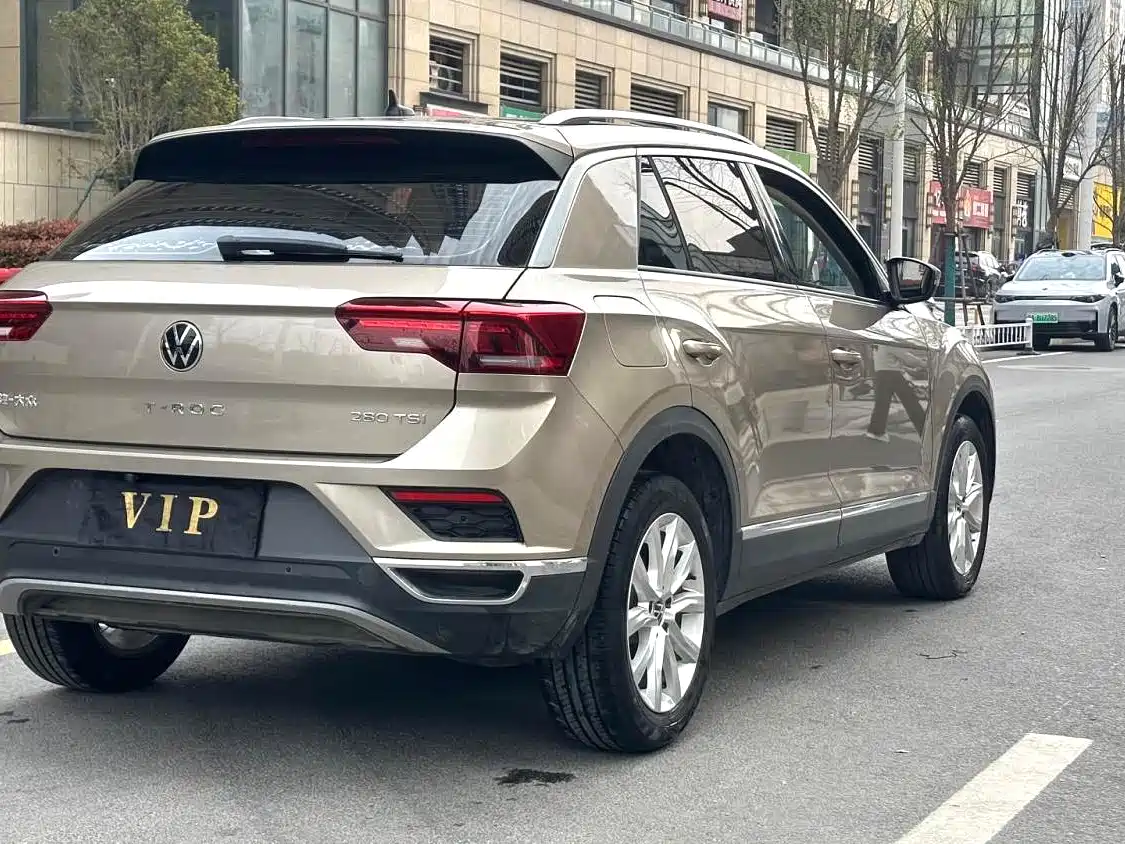 Volkswagen T-ROC 2020 280TSI DSG 2WD Luxury фото 7