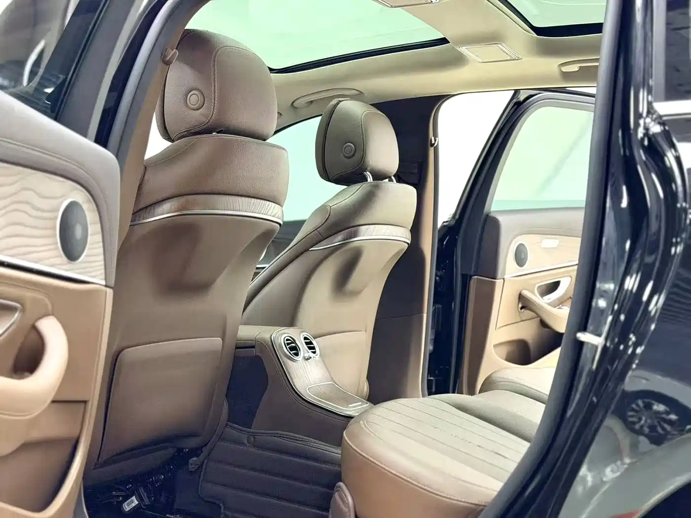 Mercedes-Benz E-Class 2021 E 300 L Fashion фото 7