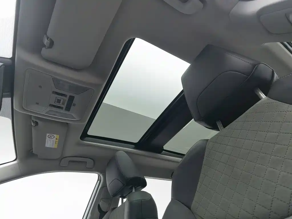 Toyota RAV4, миниатюра 13