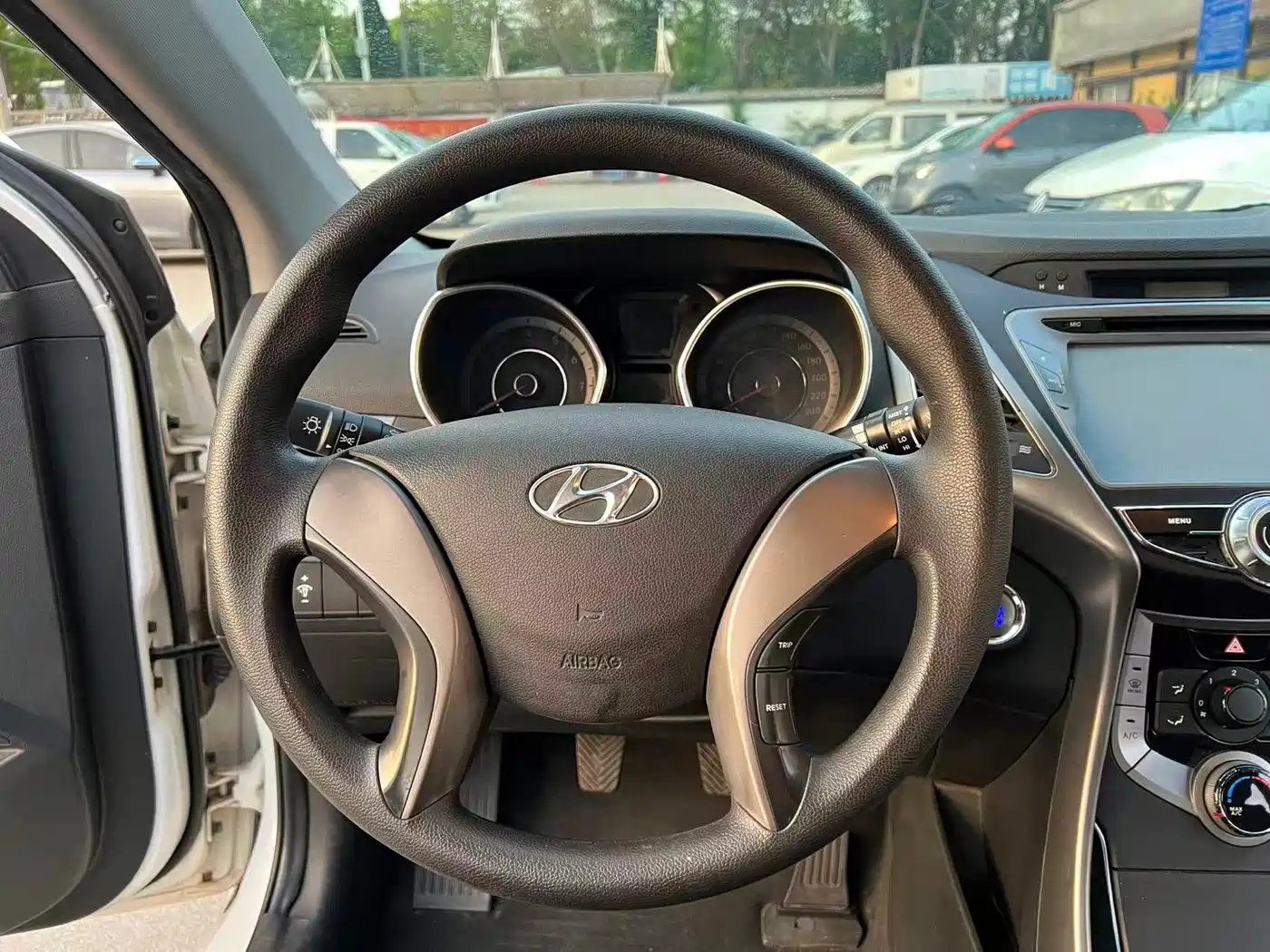 Hyundai Langdong 2012 1.6L Manual Leading фото 7