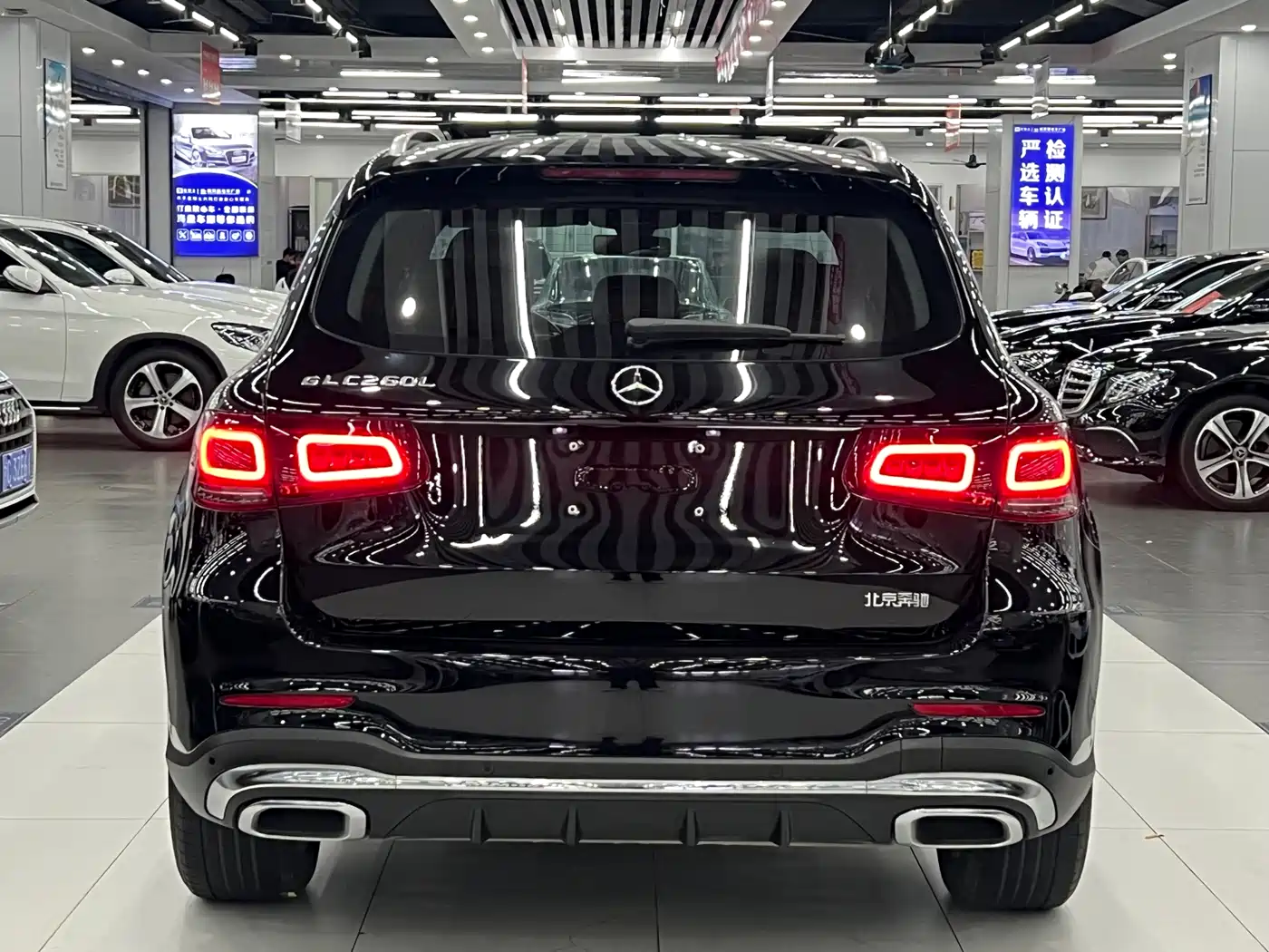 Mercedes-Benz GLC 2022 Facelift II GLC 260 L 4MATIC Luxury фото 5