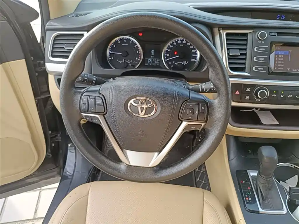 Toyota Highlander 2021 2.0T AWD Elite 7-Seater фото 17