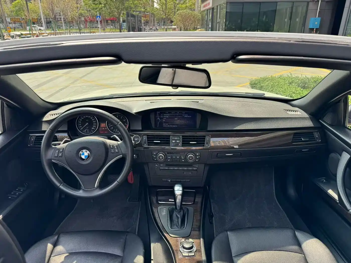 BMW 3 Series (Import) 2011 330i Convertible Coupe фото 4