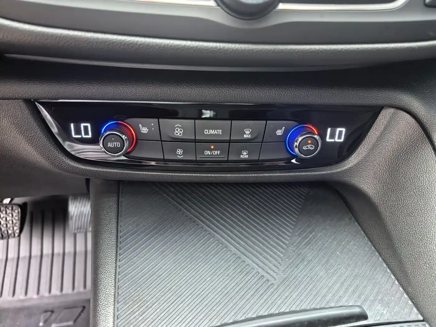 BUICK REGAL