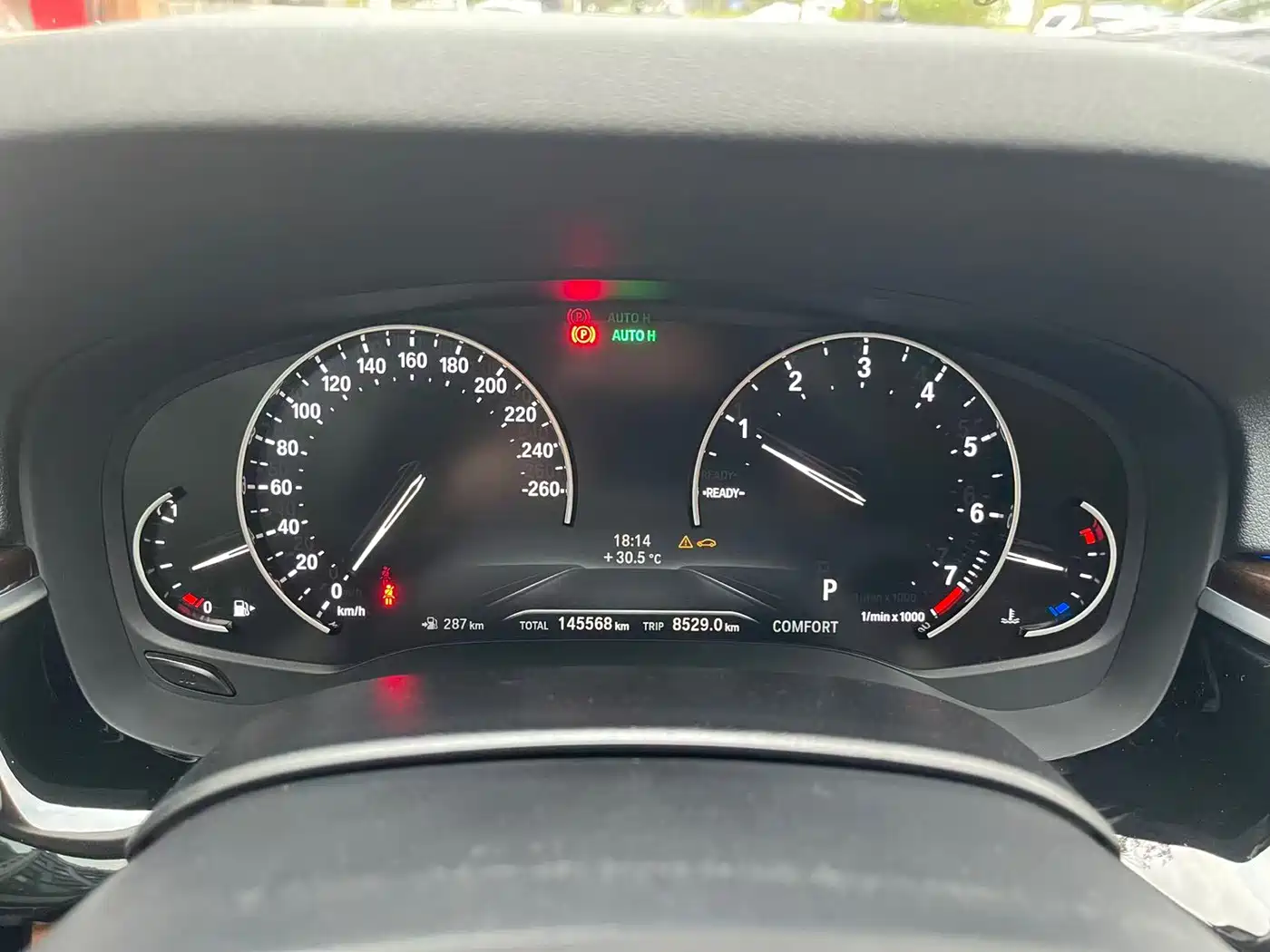 BMW 5 Series 2018 528Li Launch Special Edition фото 18