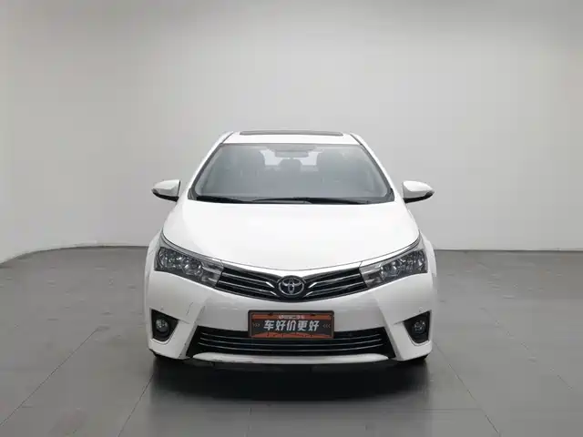 Toyota Corolla 2016 1.6L CVT GL-i Cool Edition — фото 3