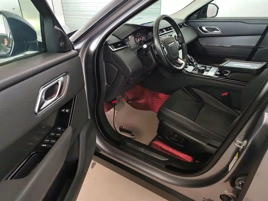 Land Rover Range Rover Velar 2019 250PS фото 16