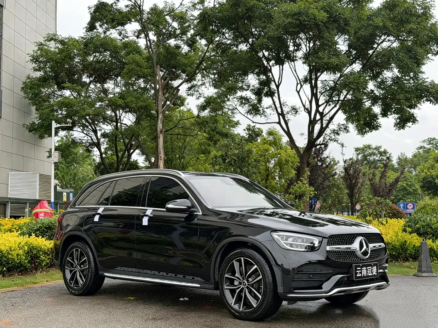 Mercedes-Benz GLC 2020 Facelift GLC 300 L 4MATIC Dynamic фото 3
