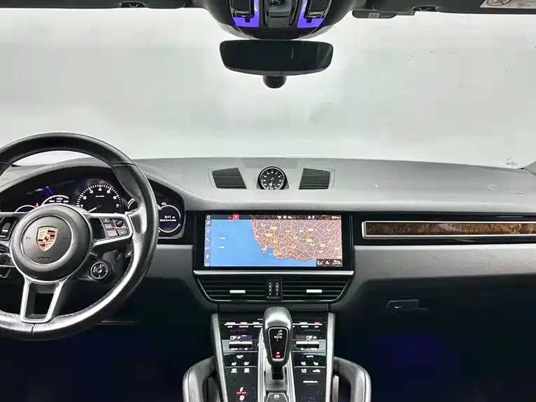 Porsche Cayenne New Energy 2020 Cayenne E-Hybrid Coupé 2.0T фото 13